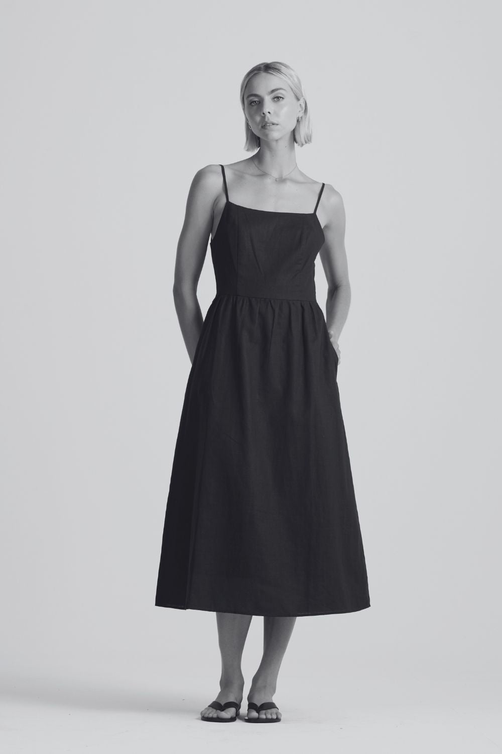 캐시미어 라운드넥 카디건 – 포인트 컬렉션