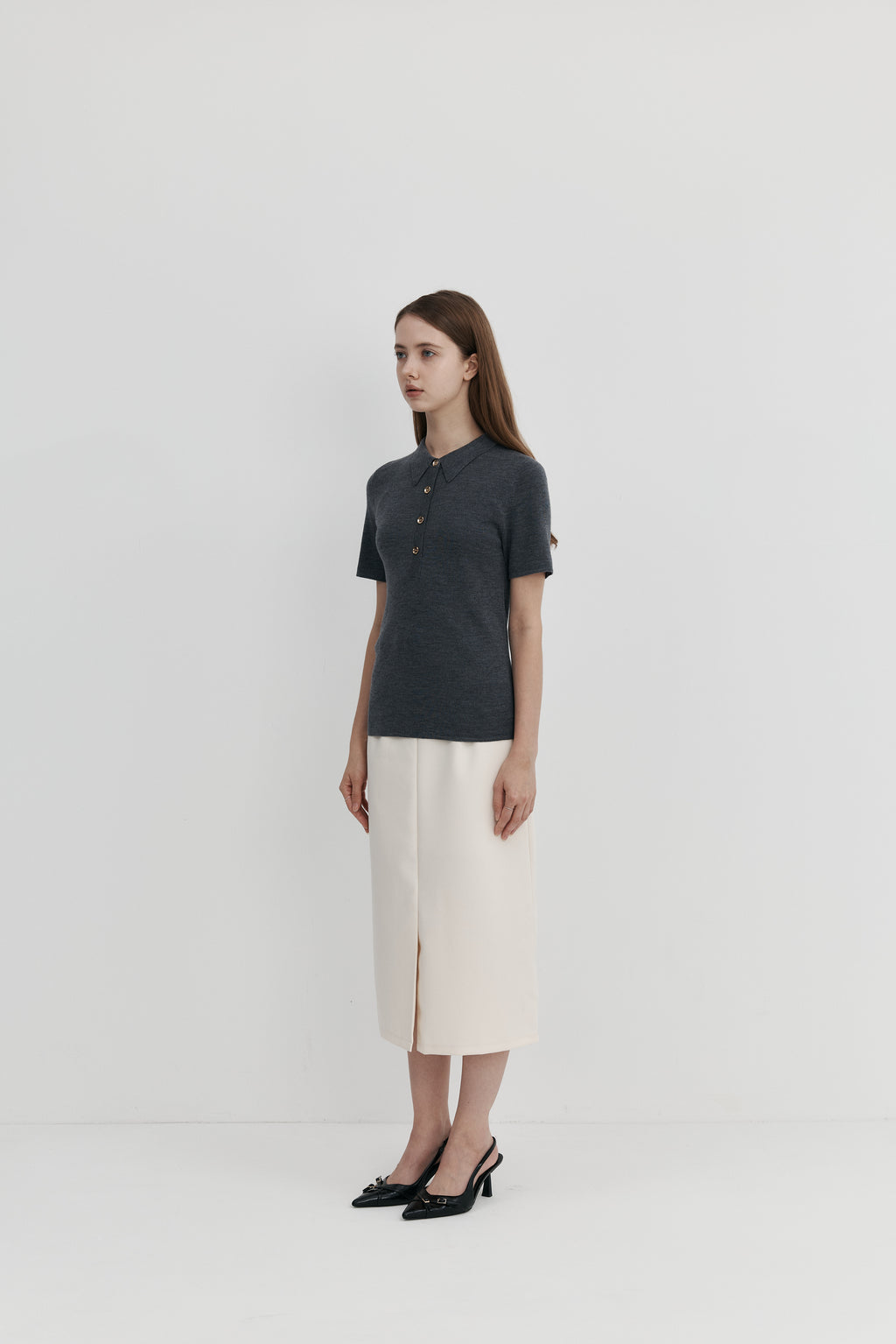 Biella Yarn 울 버튼 카라 니트