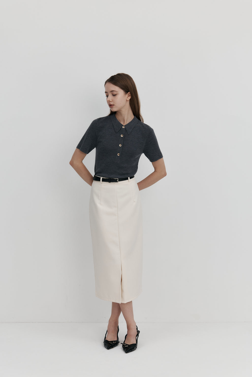 Biella Yarn 울 버튼 카라 니트