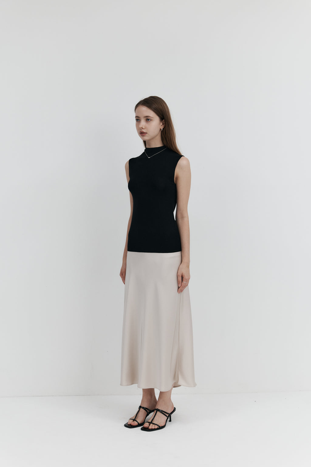 Biella Yarn 울 반목나시