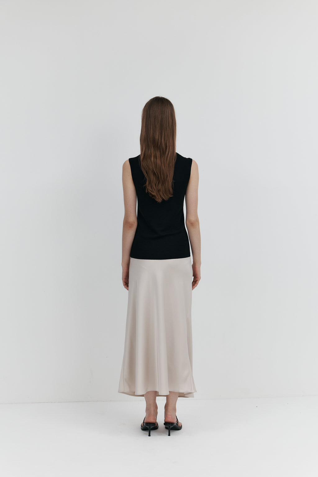 Biella Yarn 울 반목나시