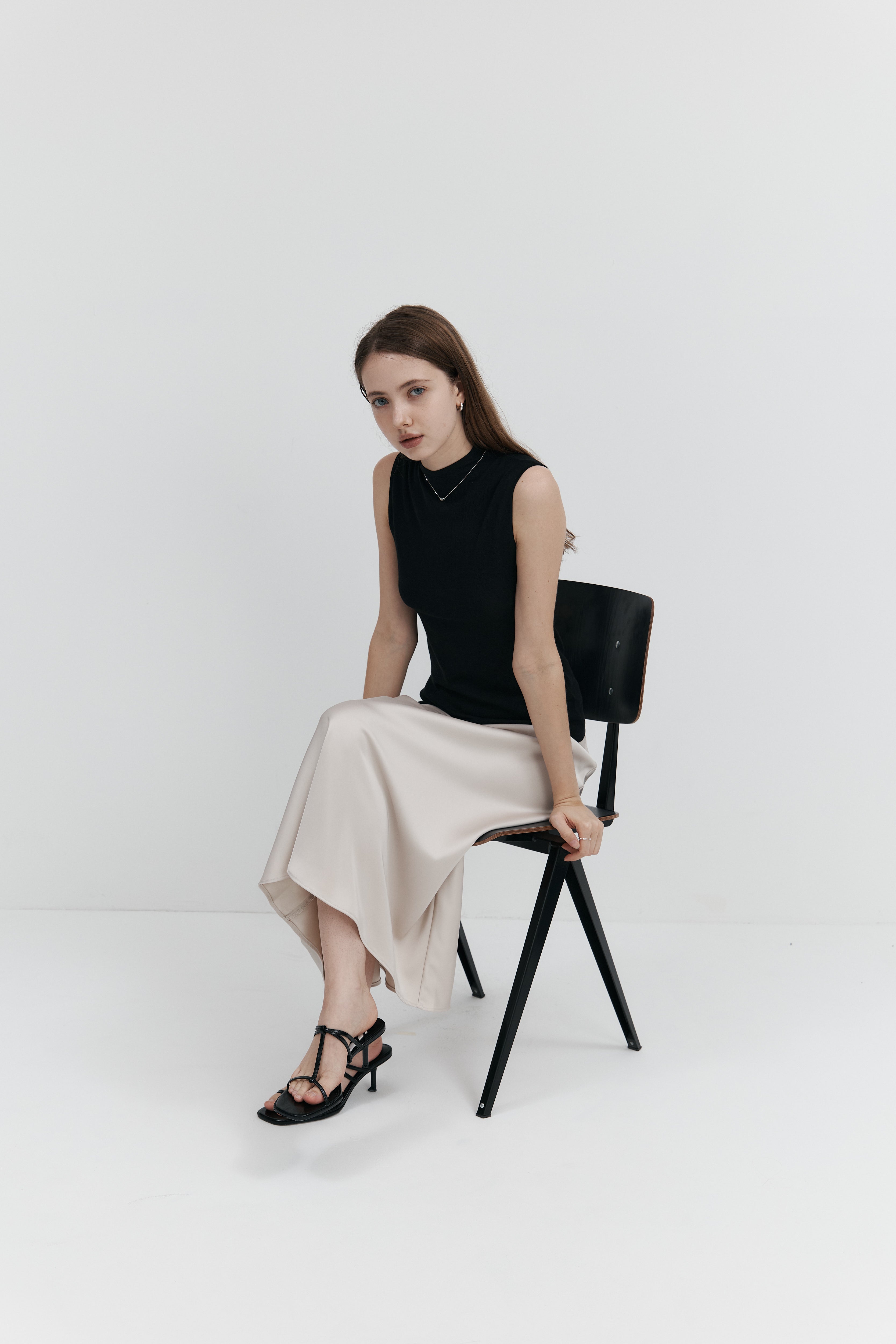 Biella Yarn 울 반목나시