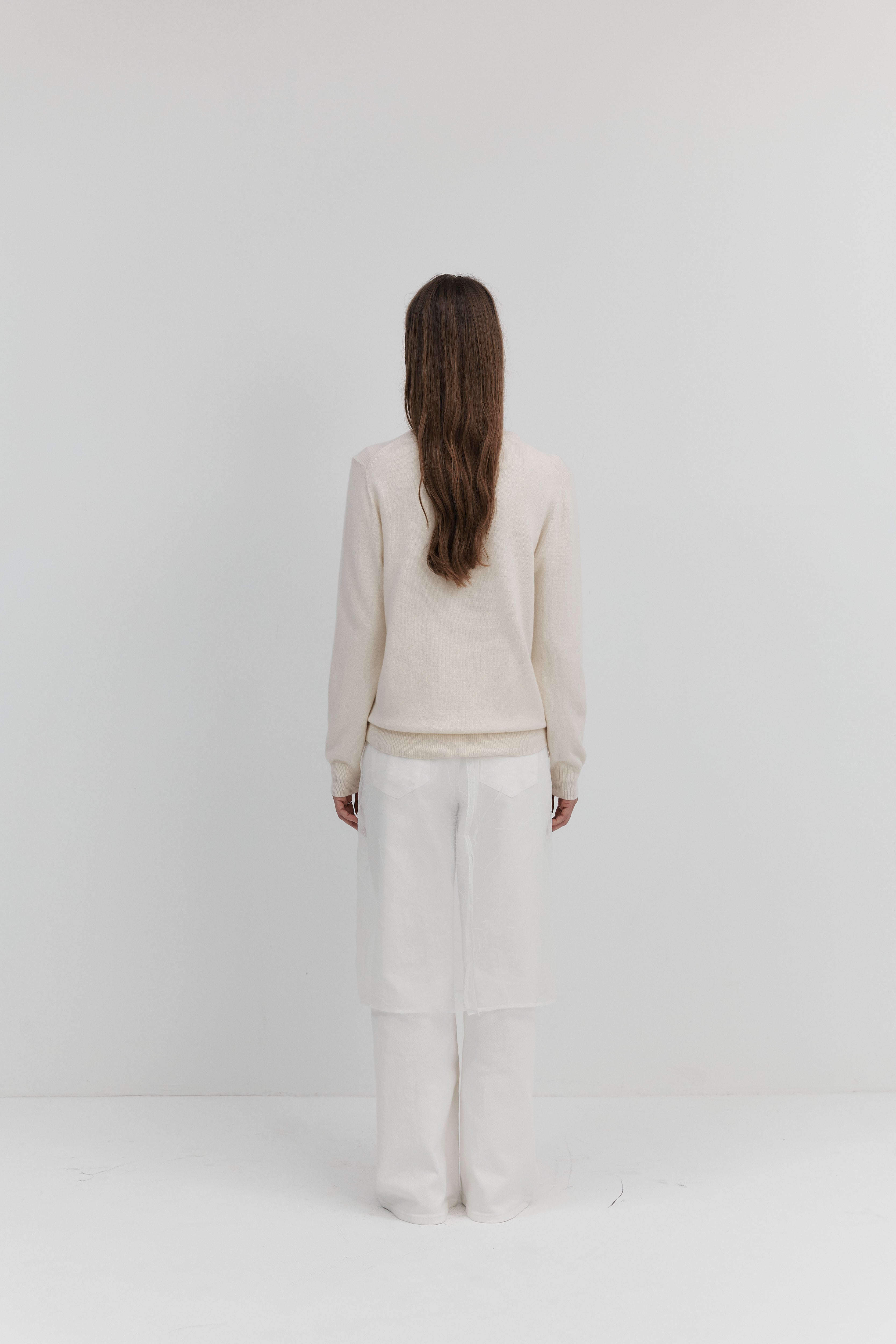 캐시미어 라운드넥 카디건 – 베이직 컬렉션