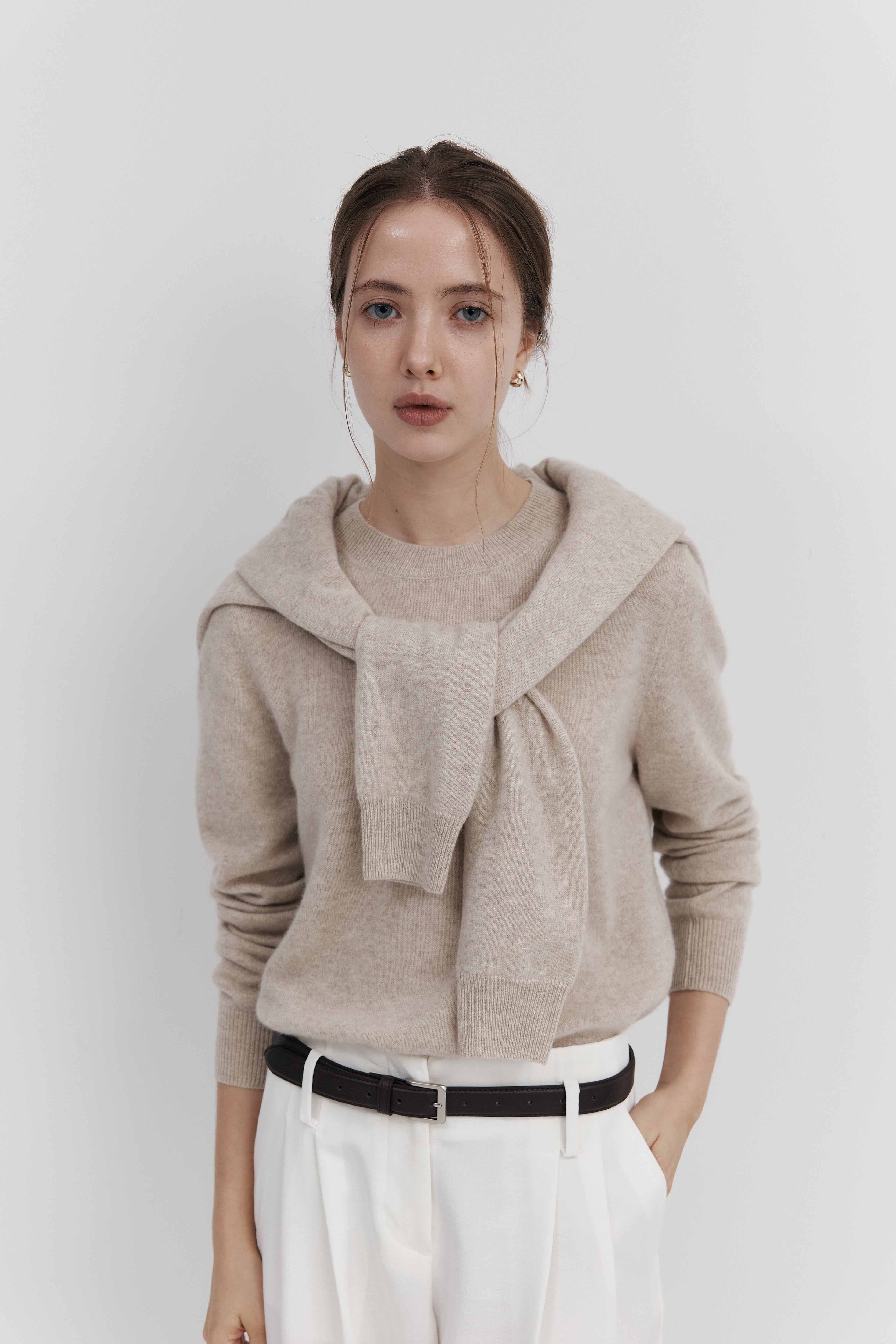 캐시미어 라운드넥 카디건 – 베이직 컬렉션