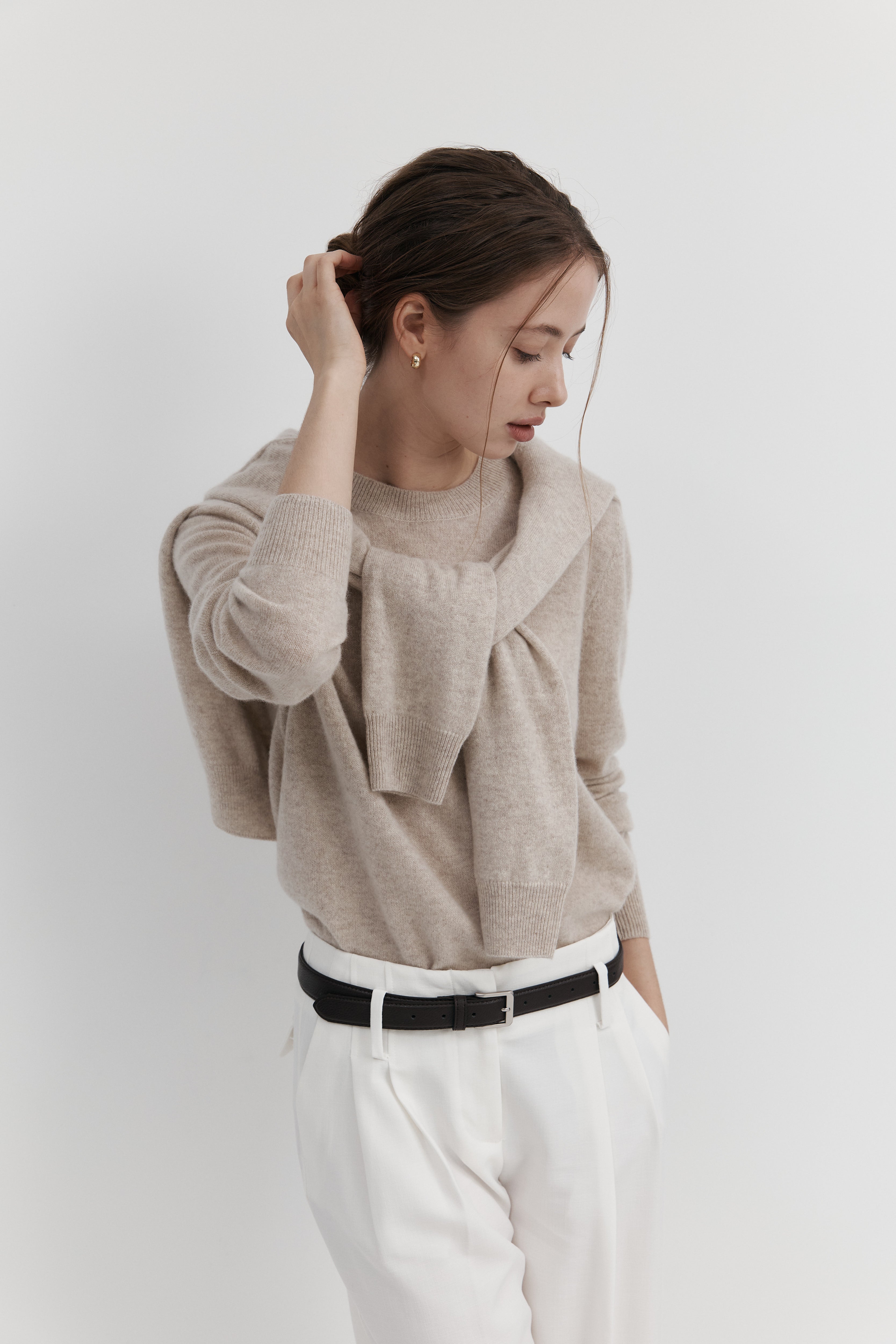 캐시미어 라운드넥 카디건 – 베이직 컬렉션