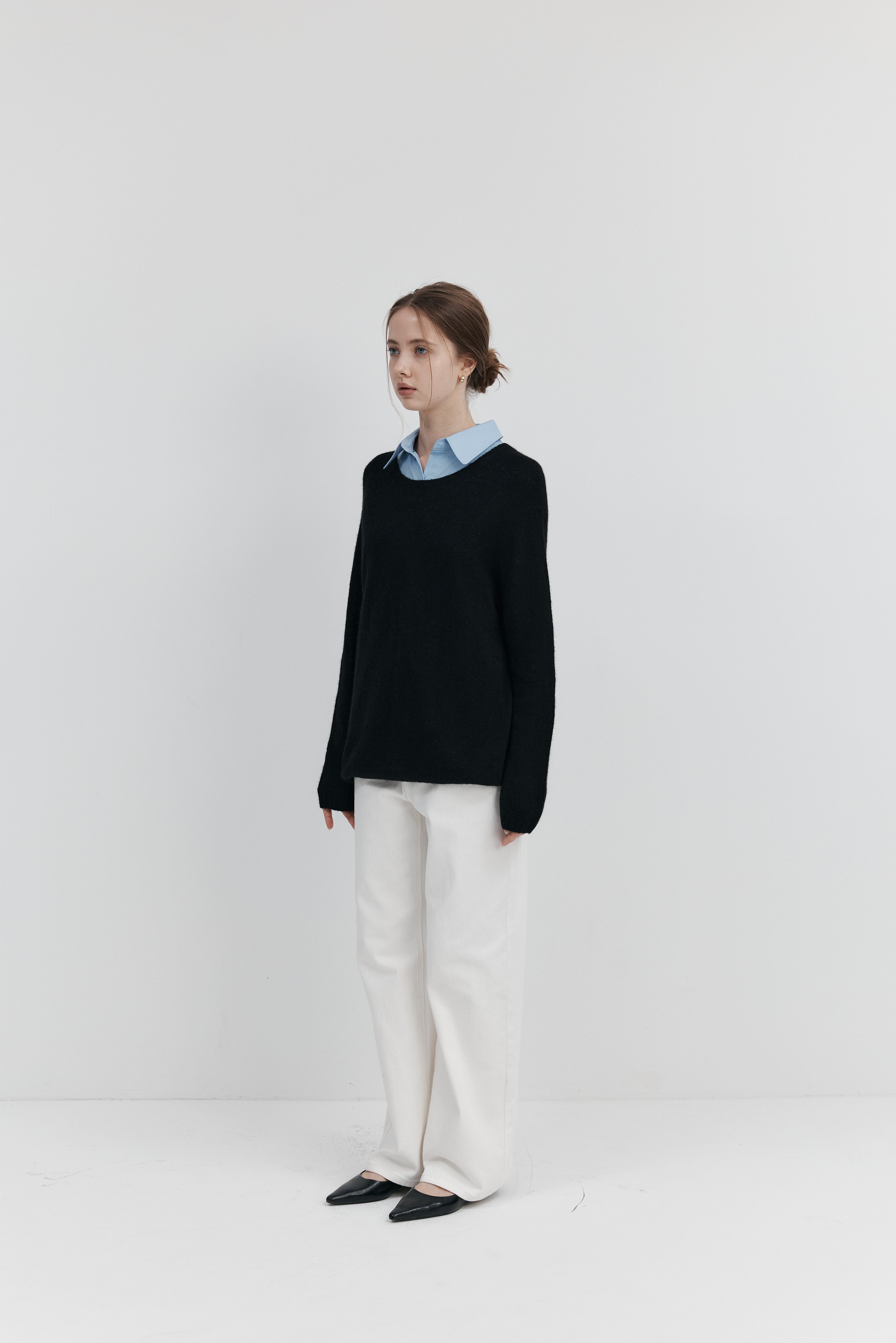 캐시미어 실크 라운드넥 니트