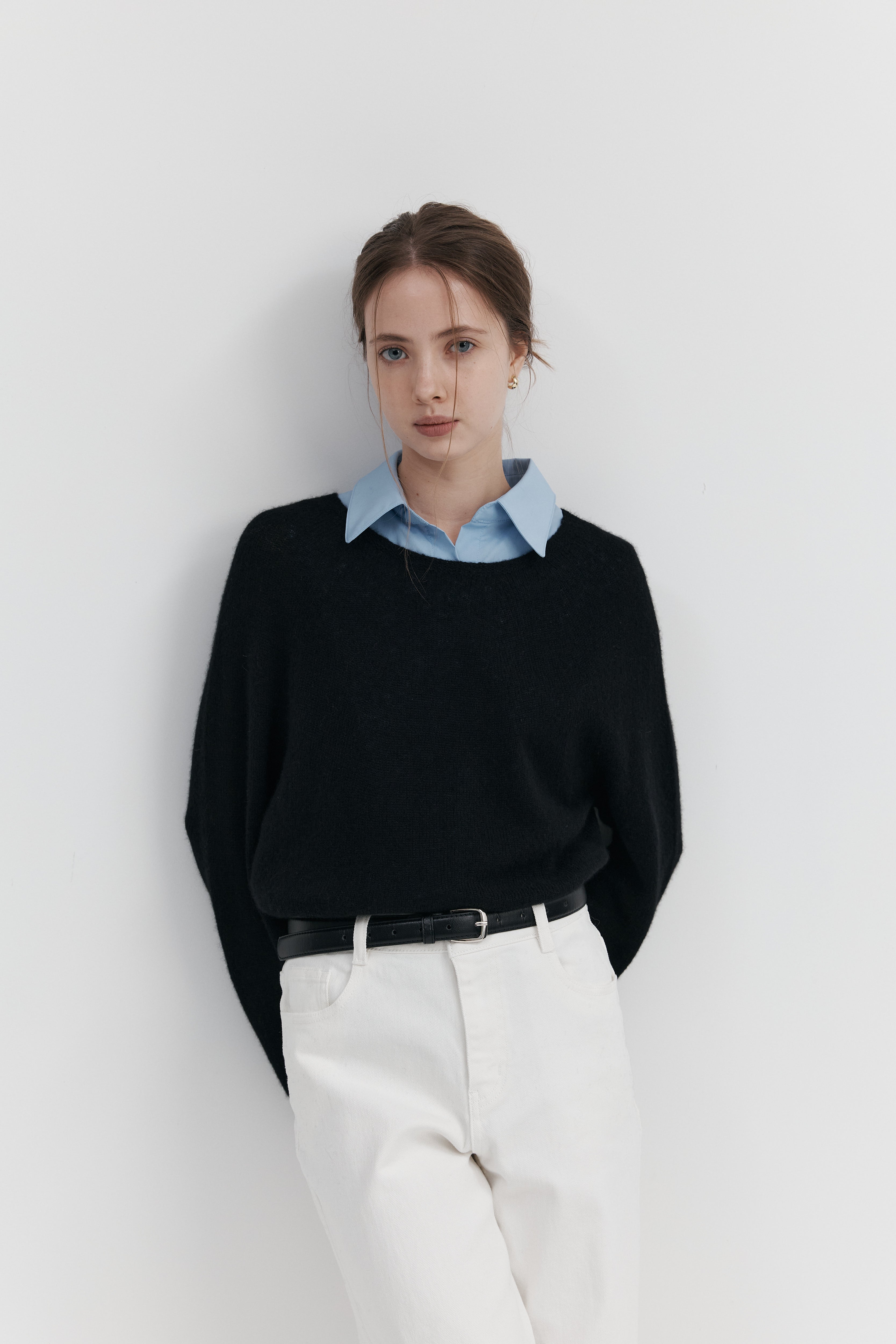 캐시미어 실크 라운드넥 니트