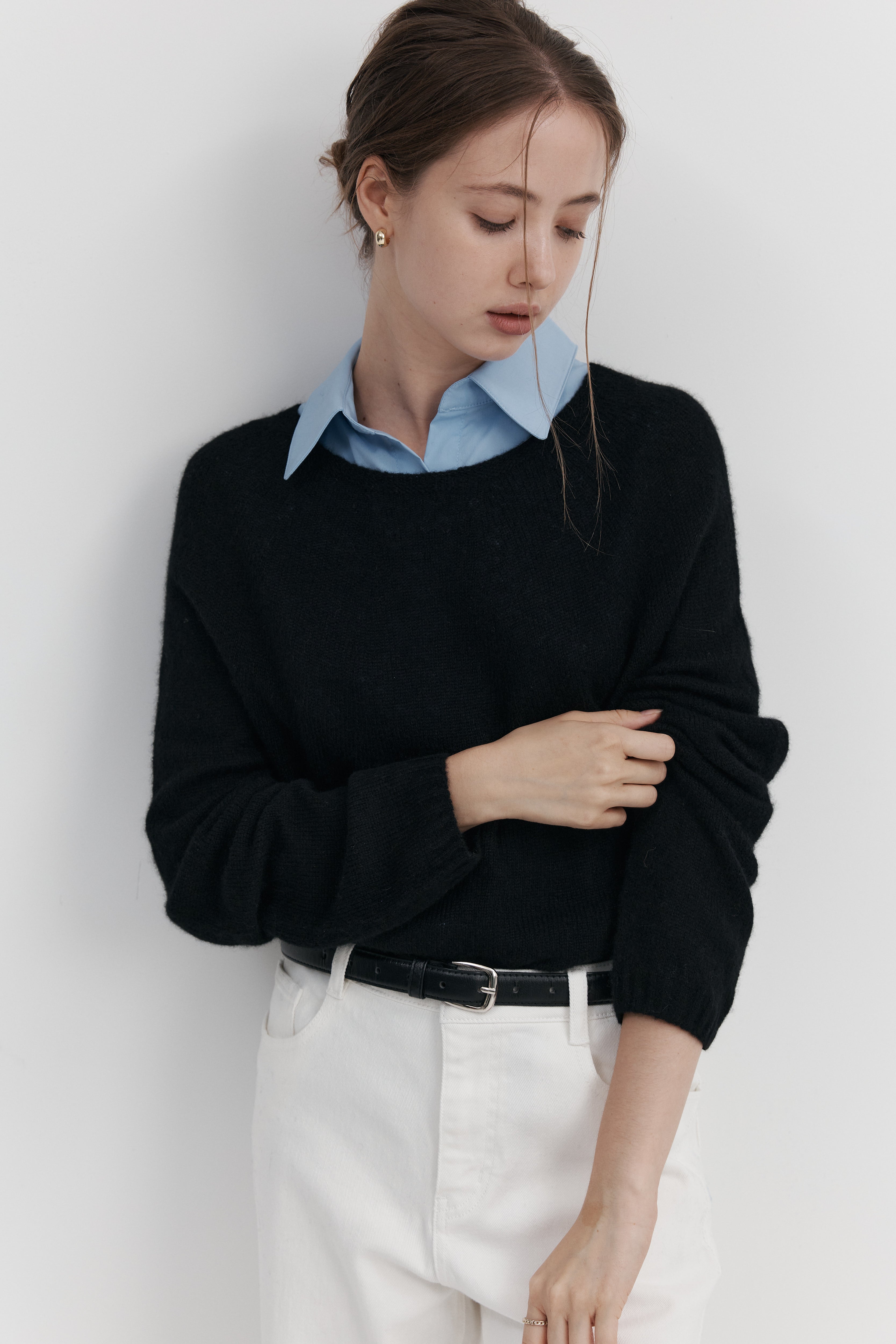 캐시미어 실크 라운드넥 니트