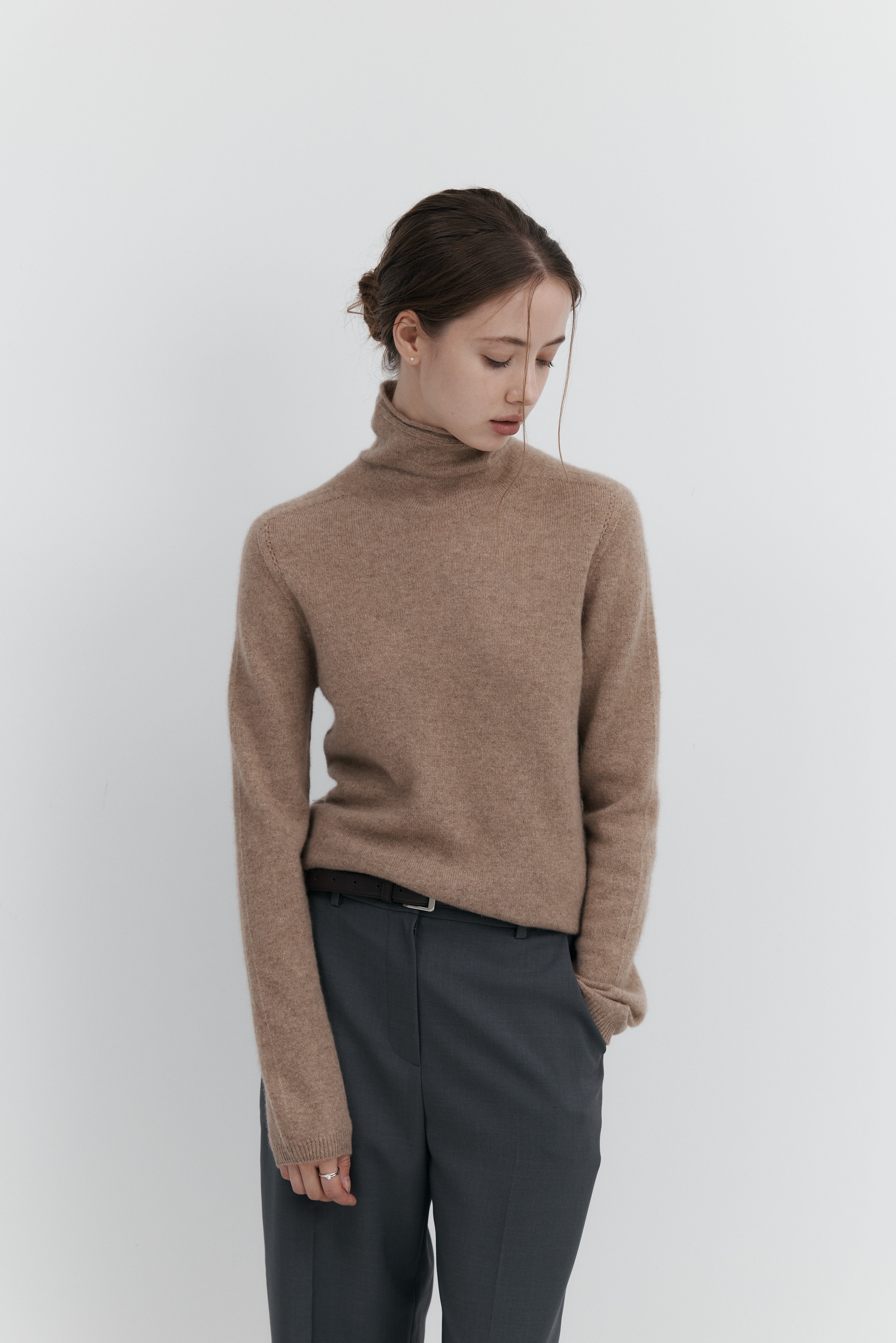 캐시미어 폴라넥 니트 - 홀가먼트