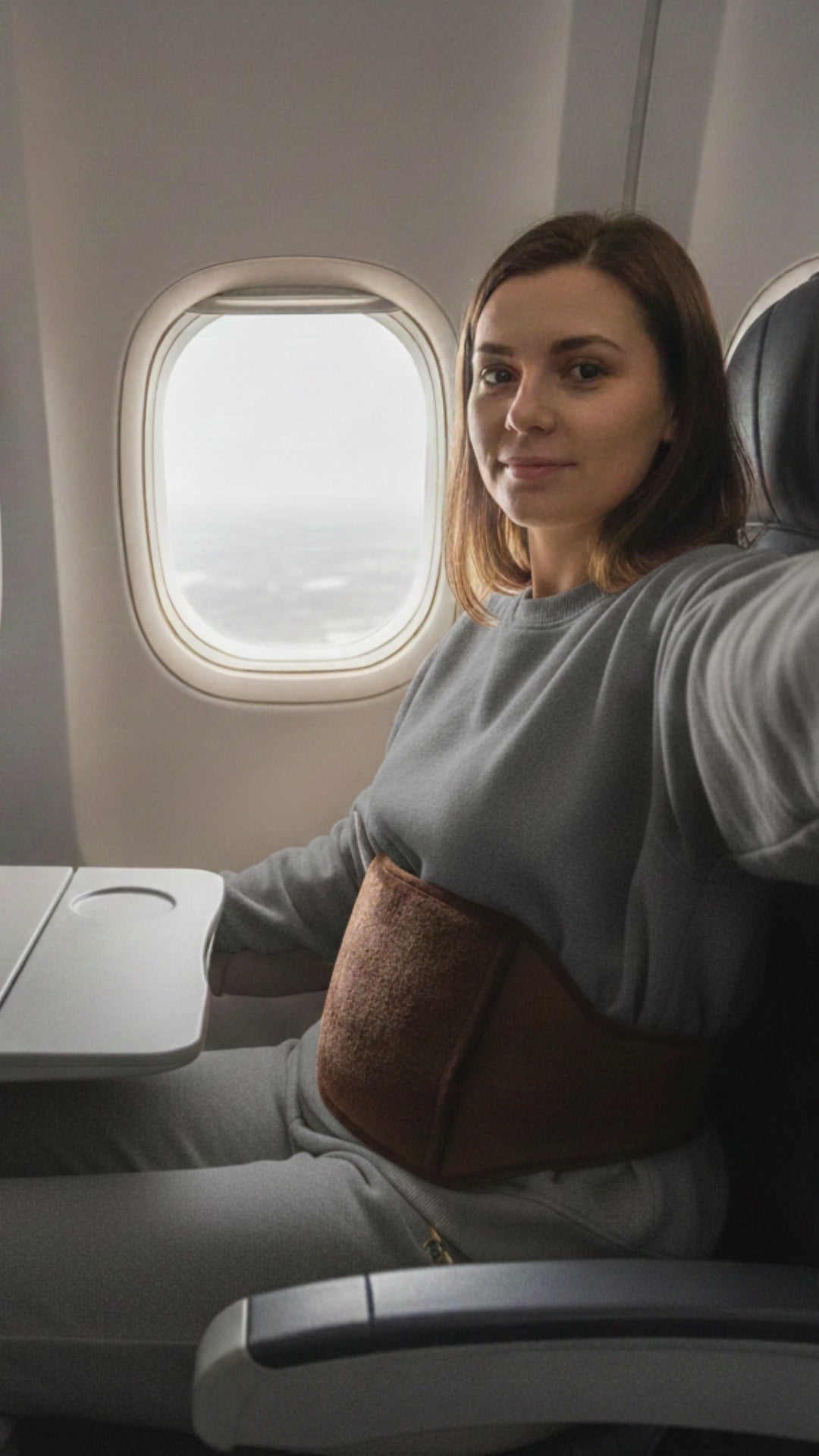 캐시미어 라운드넥 카디건 – 포인트 컬렉션